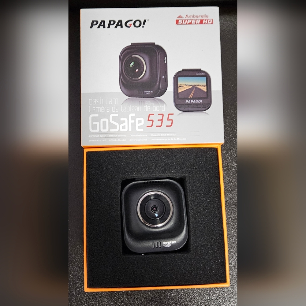 PAPAGO! GoSafe 535 Dash Camera